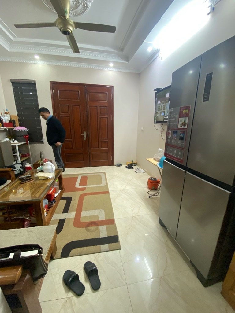 Nhà Xuân Đỉnh giá 4,3 tỷ 30m2 5 tầng, ô tô đỗ cổng, ngõ thông ngoại giao đoàn.