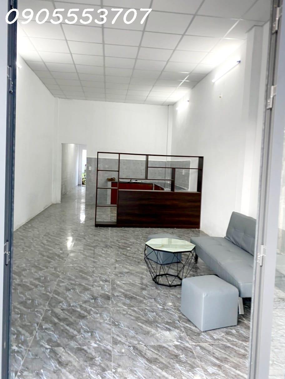 Gấp bán nhà mặt tiền đường XUÂN THIỀU, Liên Chiểu, Đà Nẵng giá chỉ 2,4x tỷ