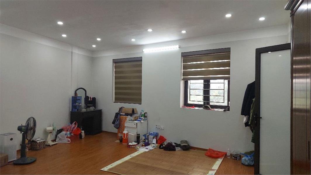 BÁN NHÀ DÂN XÂY, NGÕ THÔNG, KHU DÂN CƯ TRUNG TÂM BỒ ĐỀ - LONG BIÊN