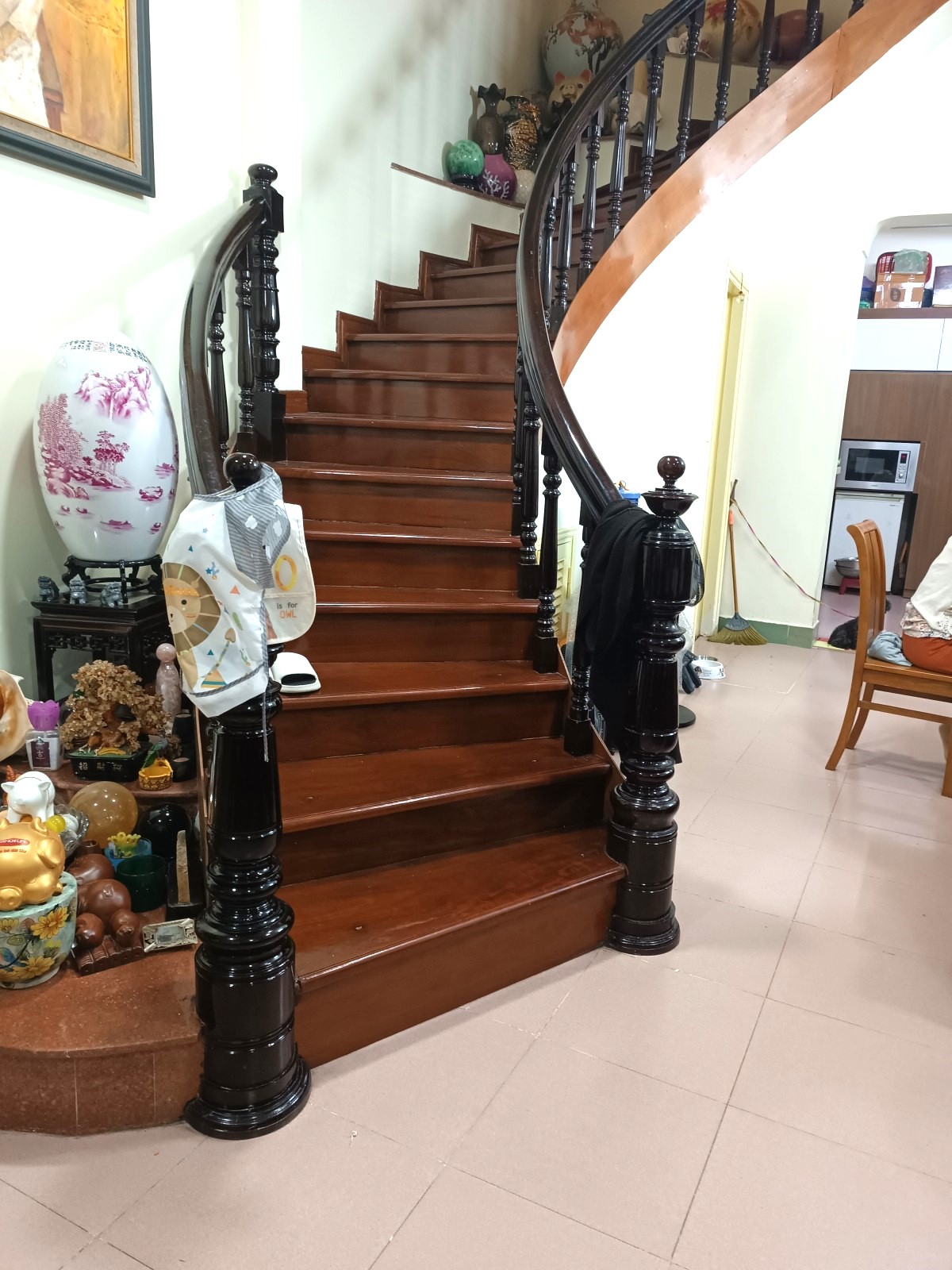 Nội thất xịn toàn gỗ lim mặt tiền rộng siêu đẳng cấp Hồ Tây 20 tỷ