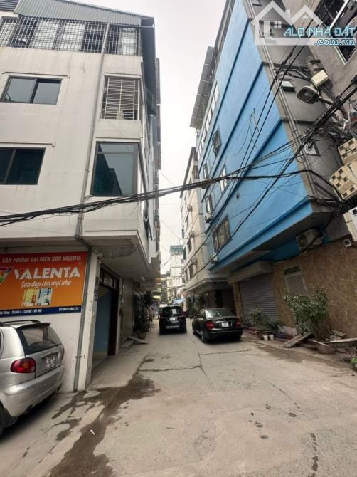 Ô TÔ TRÁNH – LÔ GÓC – KD – PHỐ VÕ CHÍ CÔNG – 82M – 5 TẦNG – 17.2 TỶ.