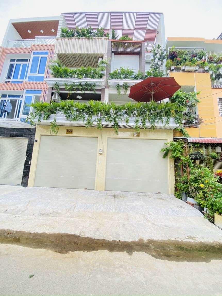 Bán Nhà ngay trung tâm thị trấn Nhà Bè- hai căn liền kề- Phong cách hiện đại