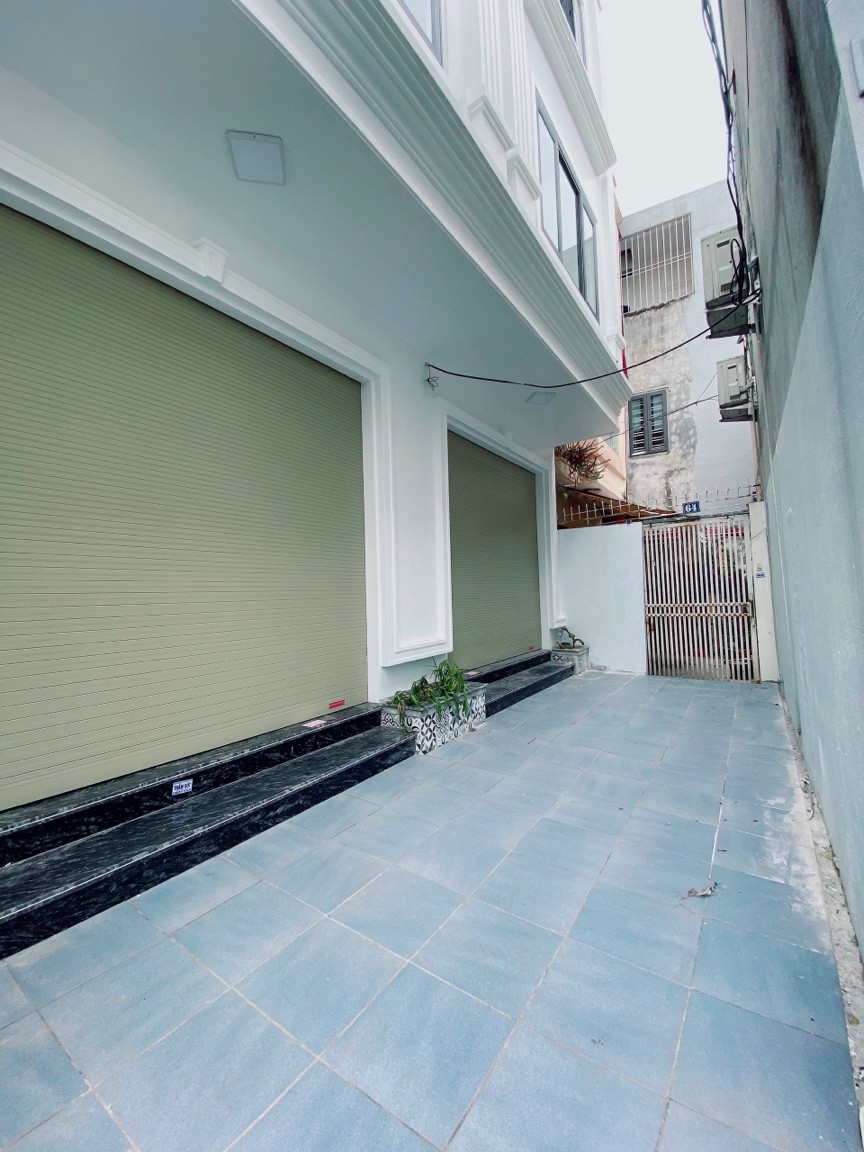 Bán nhà xây mới Khúc Thừa Dụ 1, diện tích 48m 3 tầng GIÁ 2.59 tỉ