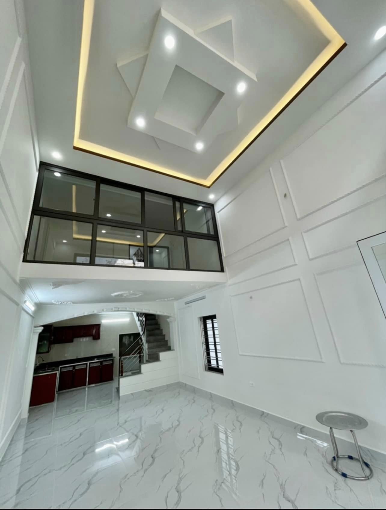 Bán nhà Vũ Trọng Khánh diện tích 67m 2.5 tầng GIÁ 2.25 tỉ gần ngay Cầu Rào