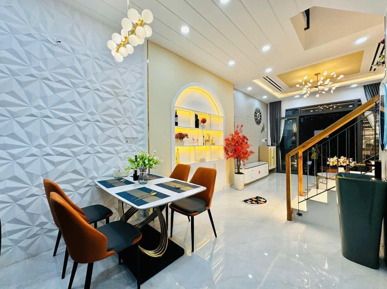 Nhà tân bình, 6,5tỷ, 1 trệt 1 lầu, gần chợ ông tạ, 4*20, tiện ích xung quanh đầy đủ