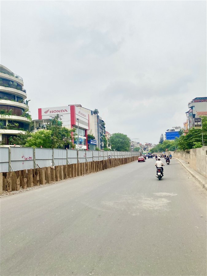 Bán Nhà Mặt Phố Âu Cơ Quận Tây Hồ. 116m Nhỉnh 50 Tỷ. Cam Kết Ảnh Thật Mô Tả Chính Xác. Chủ Cần Bán Nhanh Lo Việc Nhà.