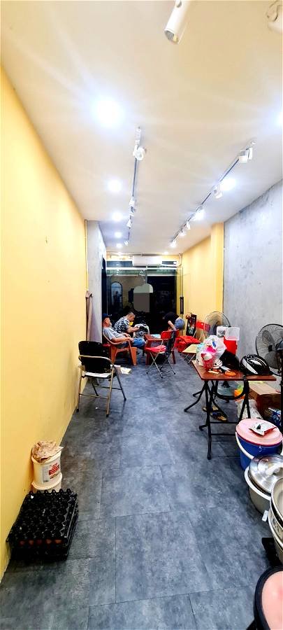 Bán Nhà Mặt Phố Núi Trúc Quận Ba Đình. Sổ 49m Thực Tế 55m Nhỉnh 16 Tỷ. Cam Kết Ảnh Thật Mô Tả Chính Xác. Chủ Cần Bán