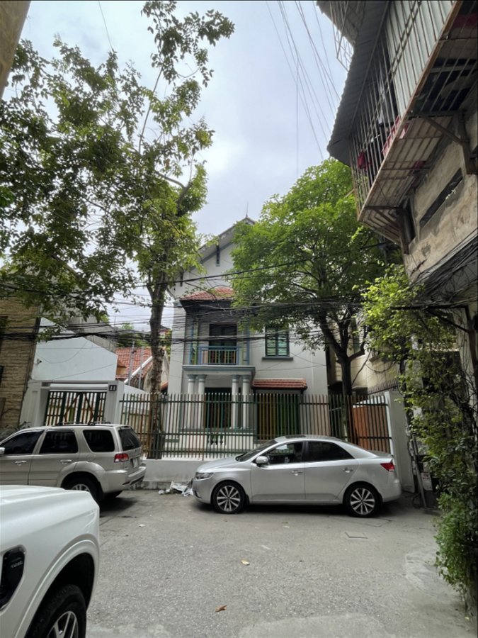 Bán Nhà Phố Kim Mã Quận Ba Đình. 311m Mặt Tiền 11m Nhỉnh 60 Tỷ. Cam Kết Ảnh Thật Mô Tả Chính Xác. Chủ Thiện Chí Muốn