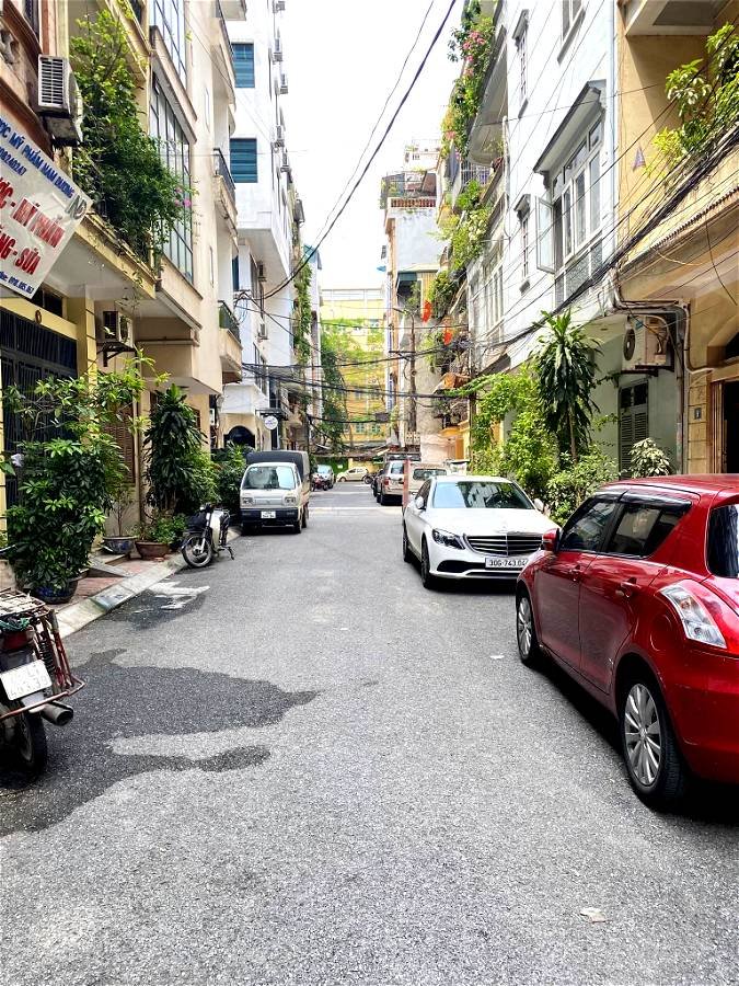 Bán Nhà Phố Linh Lang Quận Ba Đình. 82m Xây 10 Tầng Mặt Tiền 7m Nhỉnh 30 Tỷ. Cam Kết Ảnh Thật Mô Tả Chính Xác. Chủ Lo