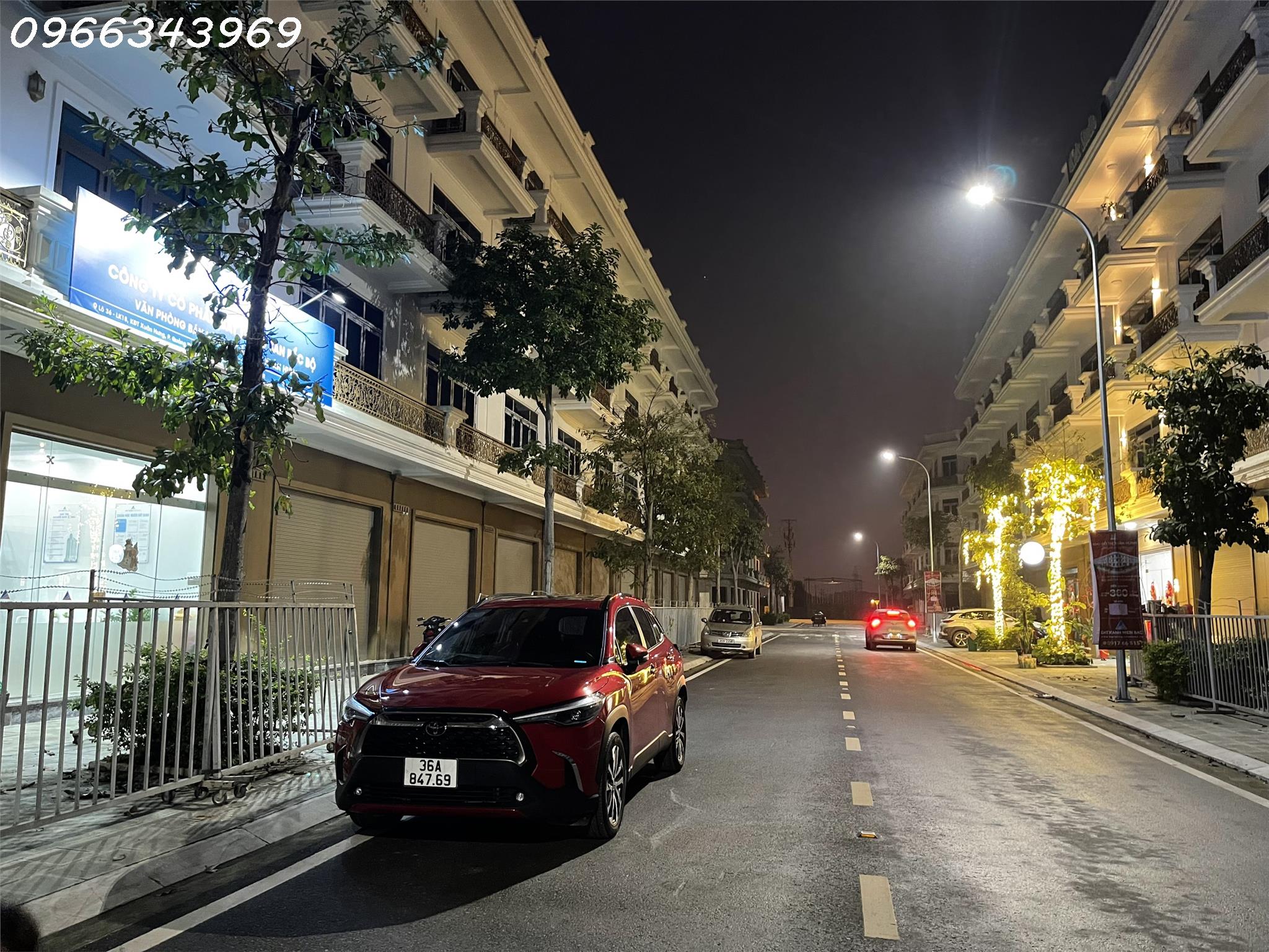 THANH TOÁN 1.8 TỶ, NHẬN NHÀ 4 TẦNG, SANG TÊN SỔ. TT TP.THANH HÓA, LH: 0966 343 969