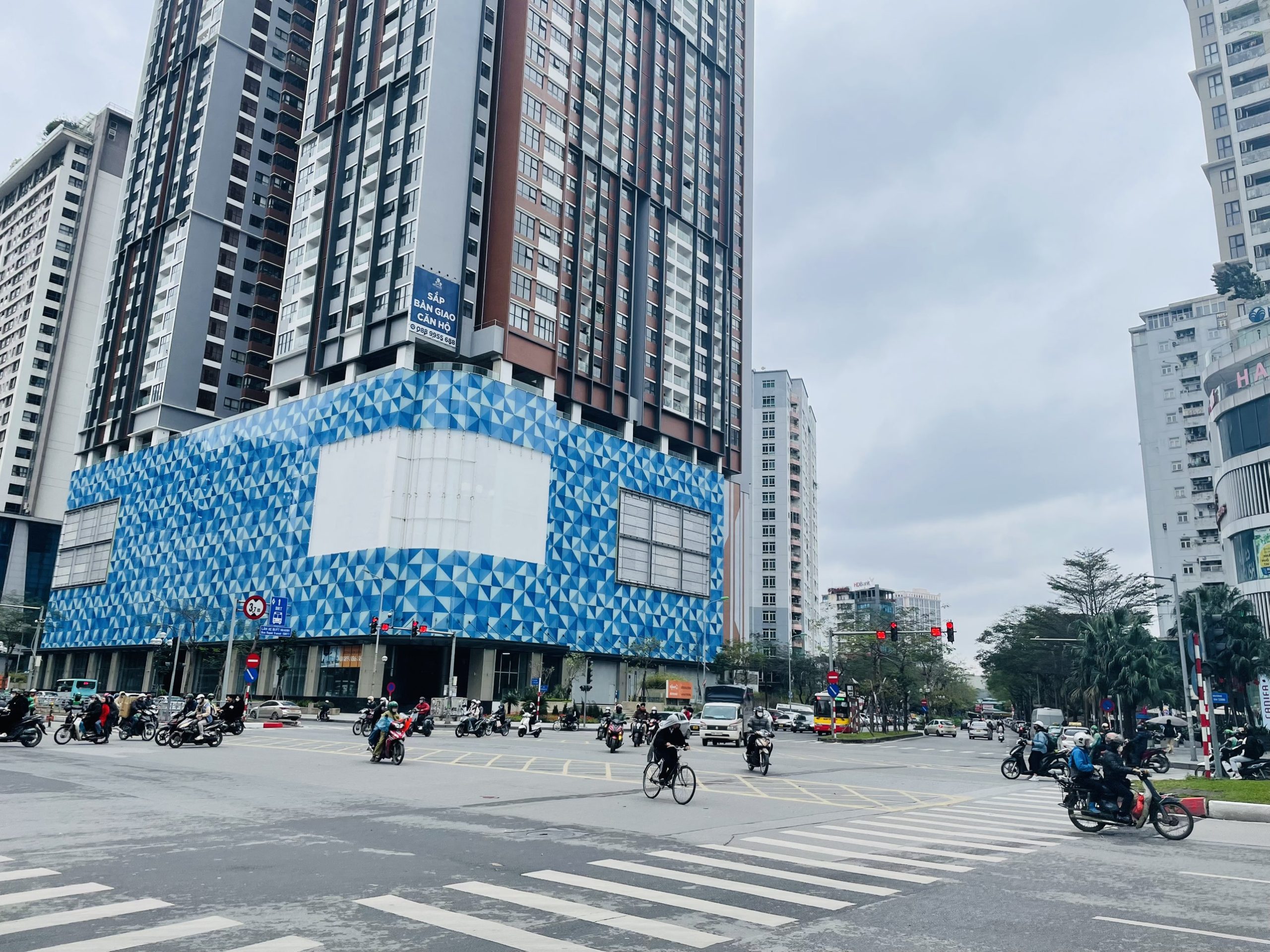 Bán căn 3 phòng ngủ BRG Lê Văn Lương nhỉnh 6 tỷ nhận nhà ngay cách trường chuyên Ams chỉ 1km