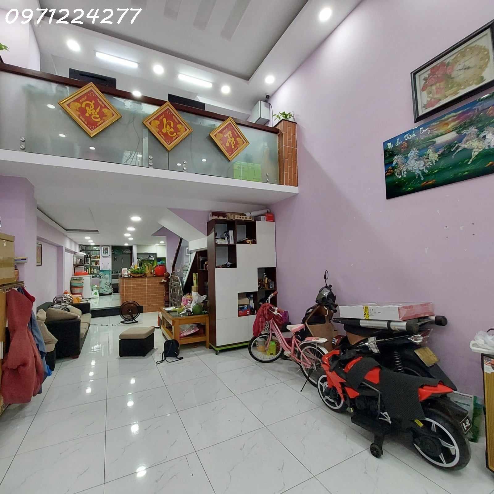 BÁN NHÀ HIỆP BÌNH PHƯỚC - GẦN QUỐC LỘ 13 - DT 69M2 4 TẦNG 5PN + 5WC HOÀN CÔNG - ĐƯỜNG XE TẢI TRÁNH + GIÁ CHỈ 6.8 TỶ