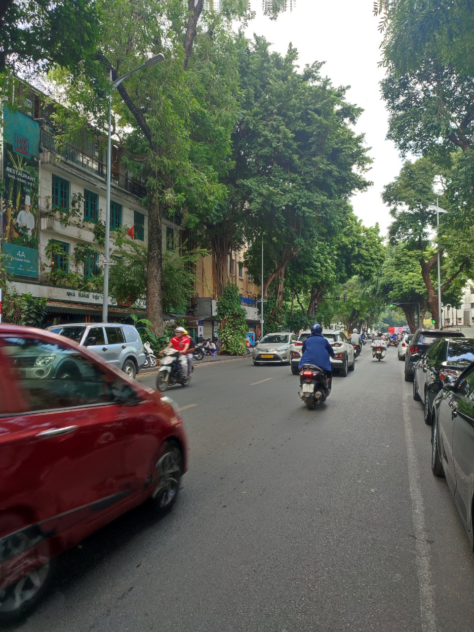 Bán Nhà Tập Thể Số 6 Lê Thánh Tông, 60M, Mới Đẹp, Cạnh Nhà Hát Lớn, 4.3 Tỷ