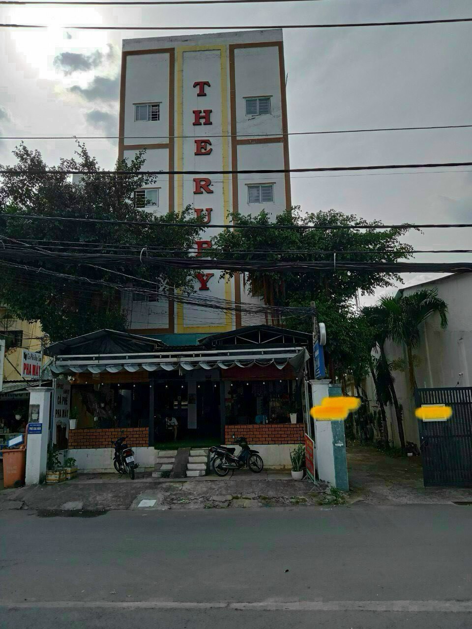 Bán CHDV 5 tầng Mặt tiền, Hiệp Bình Chánh - Khu bên sông - Gigamall ( 8*30m )