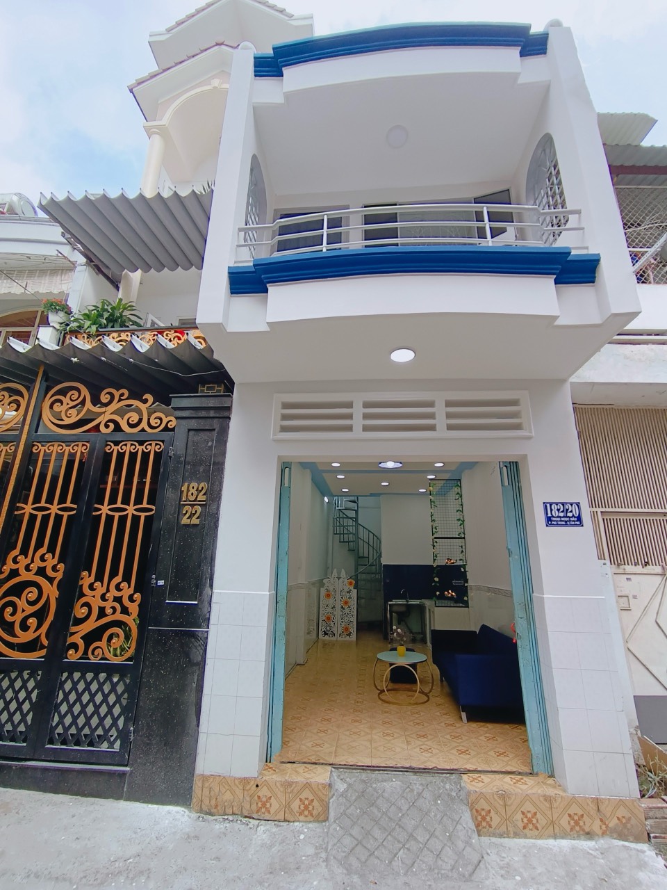 BÁN NHÀ 1 TRỆT 1 LẦU - ĐƯỜNG THOẠI NGỌC HẦU