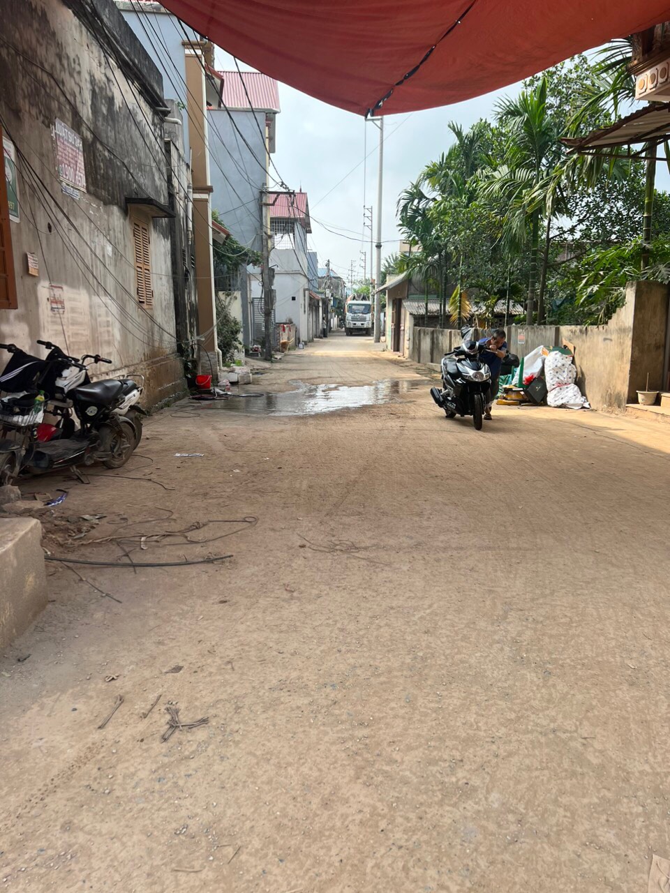 Đất Phụng Châu đang sốt sình sịch e có lô đất đẹp dành cho ndt liên hệ e Thắng:0982963222