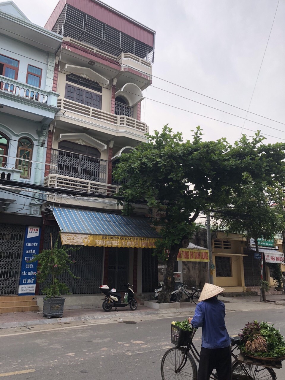 Chính chủ cần bán: NHÀ MẶT PHỐ LÊ LỢI THỊ XÃ SƠN TÂY HÀ NỘI: