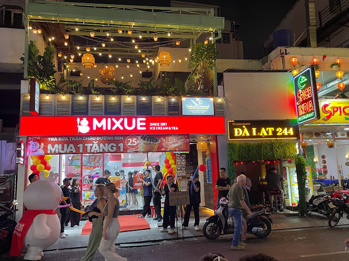 Bán nhà Mặt Tiền khu Phố Tây - đường Bùi Viện Quận 1, DT (7x16) - Giá Bán 55 Tỷ TL