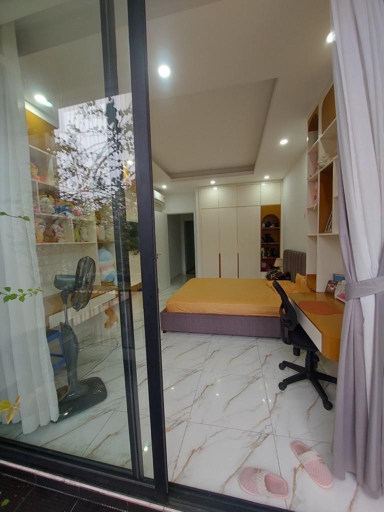 Mặt phố Yên Lãng đây! 72m2 giá 29,8 tỷ - Kinh doanh đỉnh