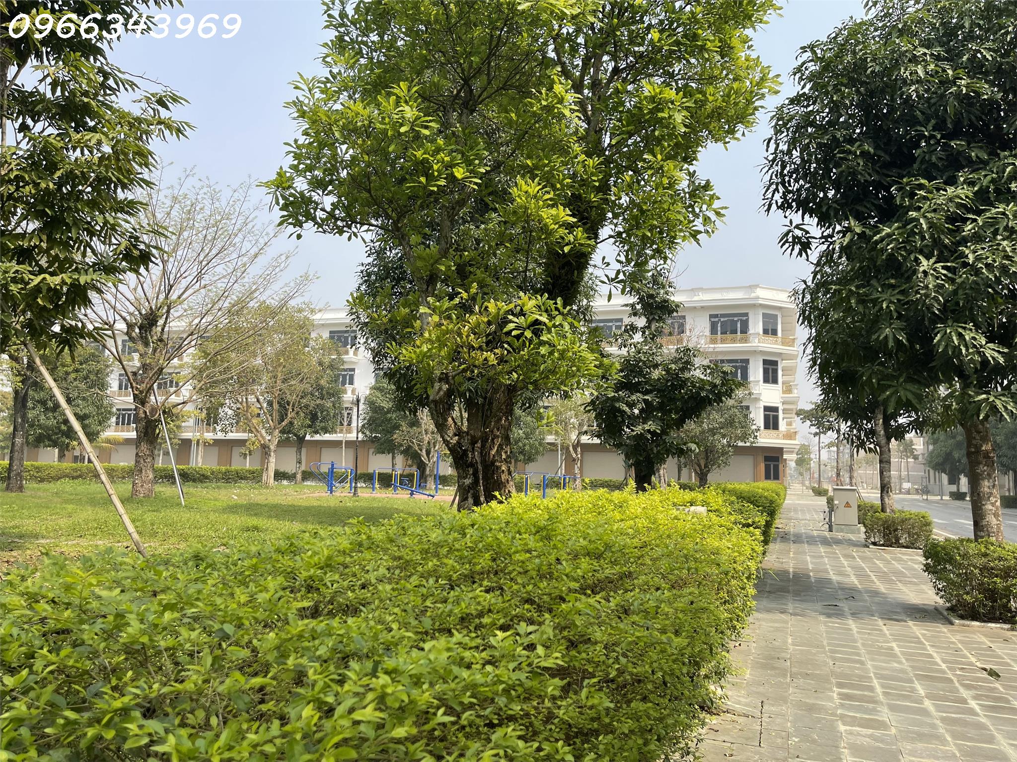 NHÀ 4 TẦNG ĐÔNG TỨ TRẠCH, TT TP.THANH HÓA. GIÁ 3,2 TỶ CẦM SỔ VỀ, KĐT XUÂN HƯNG. LH: 0966 343 969