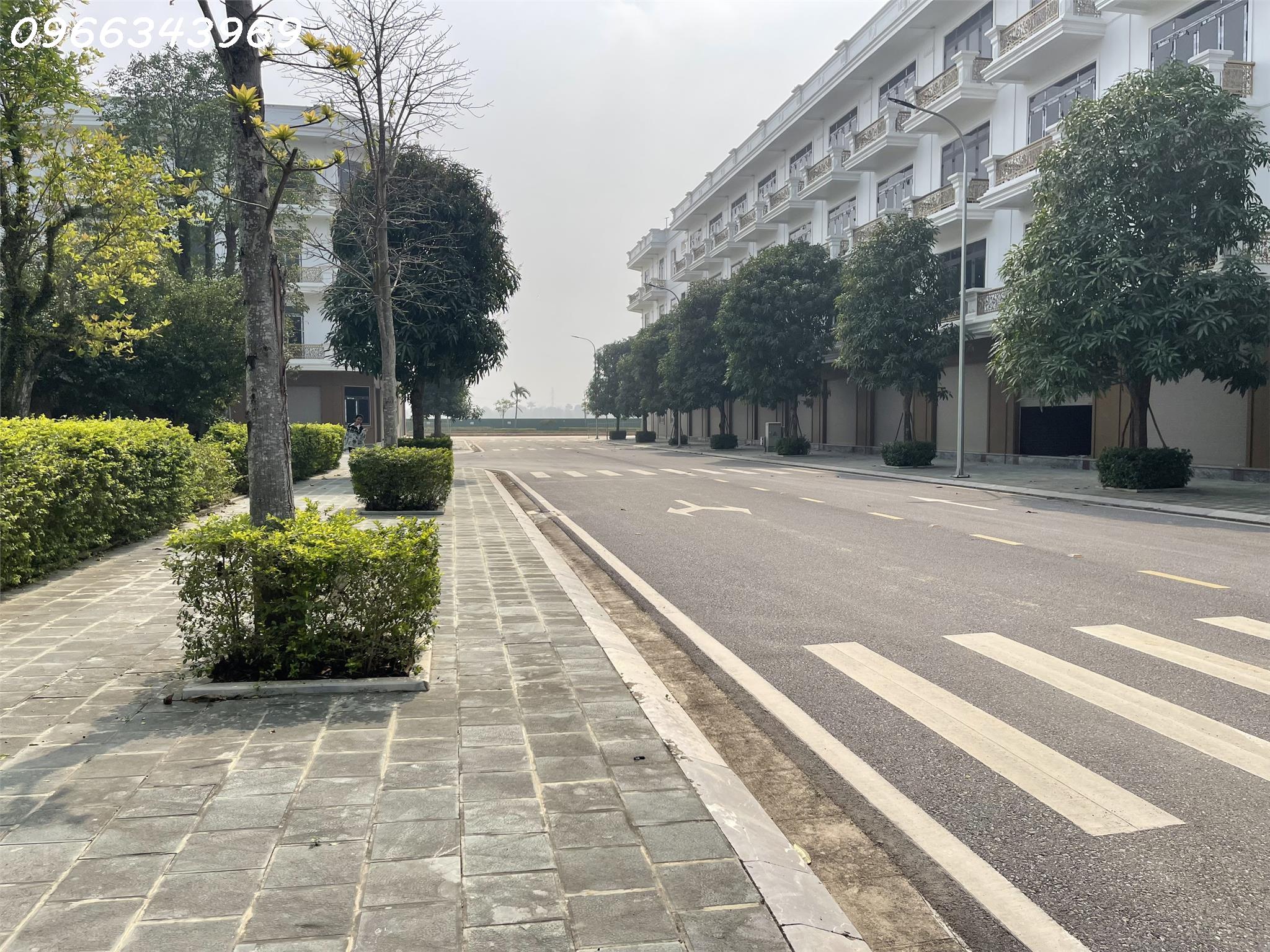 THANH TOÁN TRƯỚC 1,8 TỶ (TỔNG 3,1 TỶ) SANG TÊN SỔ. NHẬN NHÀ NHÀ 4 TẦNG KINH DOANH, TP.THANH HÓA. LH: 0966 343 969