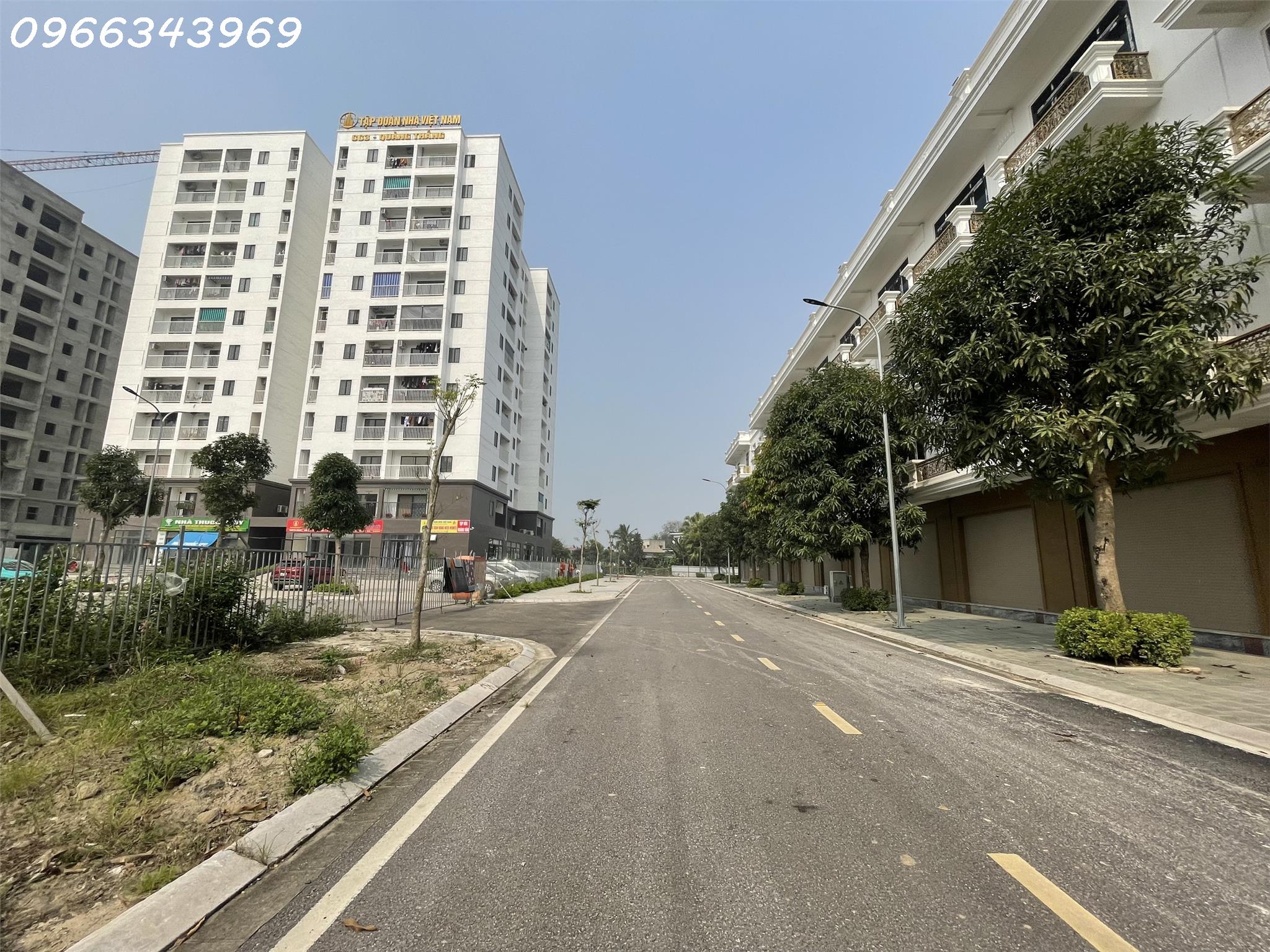 THANH TOÁN TRƯỚC 1.8 TỶ (BAO SỔ). NHÀ 4 TẦNG, KĐT XUÂN HƯNG TP.THANH HÓA. LH: 0966 343 969