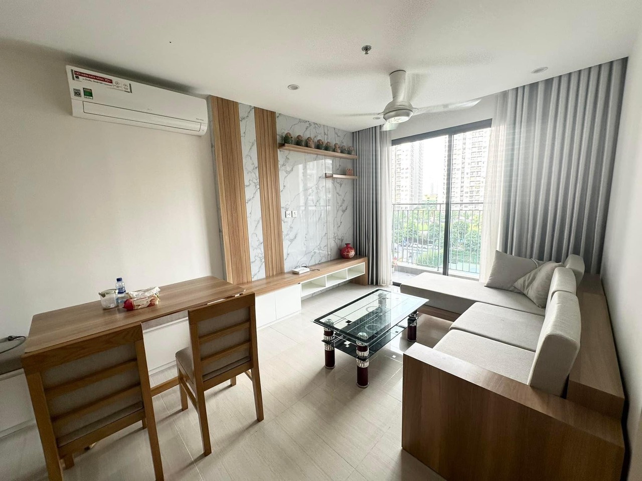 Vinhomes Ocean Park, Bán gấp căn hộ 2N1WC, 2 tỷ bao phí,. full đồ Vinhome Ocean Park