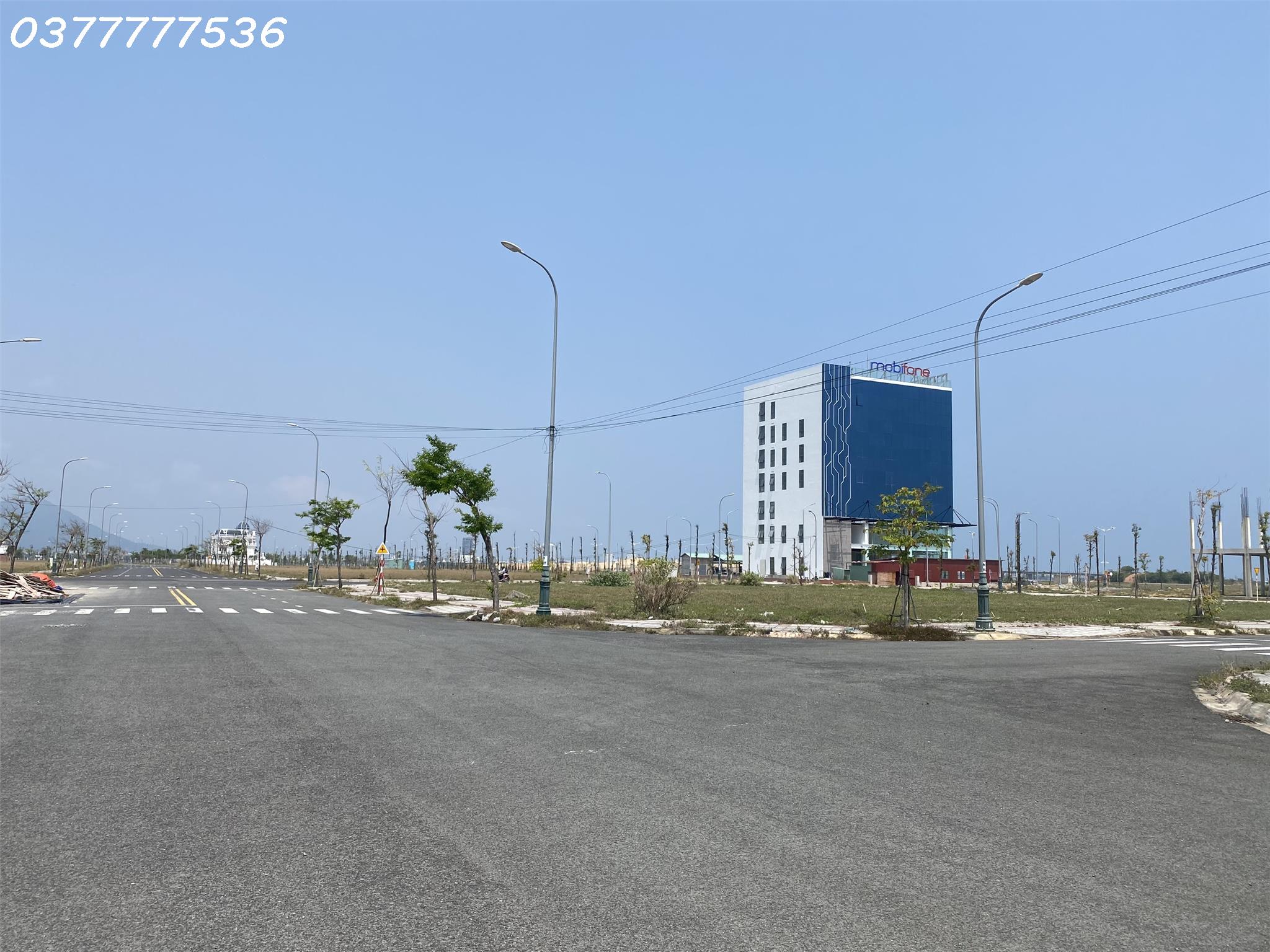 Cắt Lỗ, Khu Bà Điều, Đô Thị Nam Tuy Hòa, Dưới Chân Cầu Hùng Vương, 121m2 Giá chỉ 3 TỶ