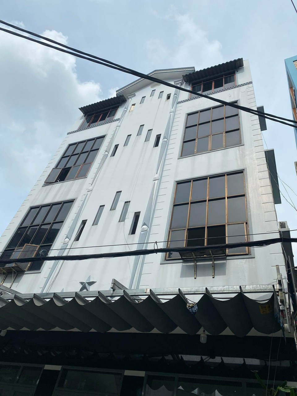 Bán nhà hẻm 6m Trịnh Đình Trọng quận Tân Phú 42m2-4T BTCT hơn 6 tỷ TL