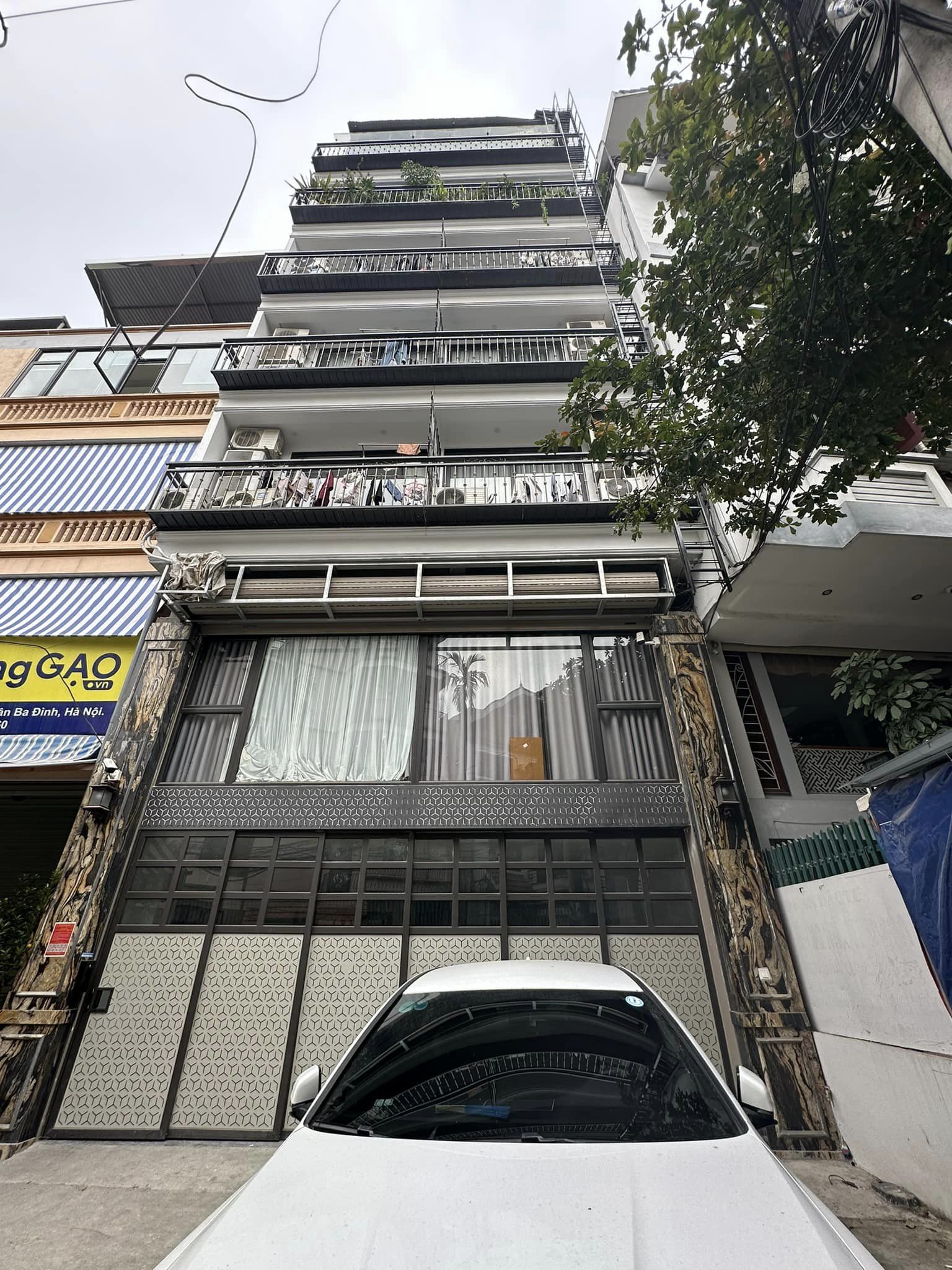 Gà đẻ trứng Vàng Thái Thịnh, Đống Đa, 100m2, 9 tầng, doanh thu 2 tỷ/ năm, thang máy