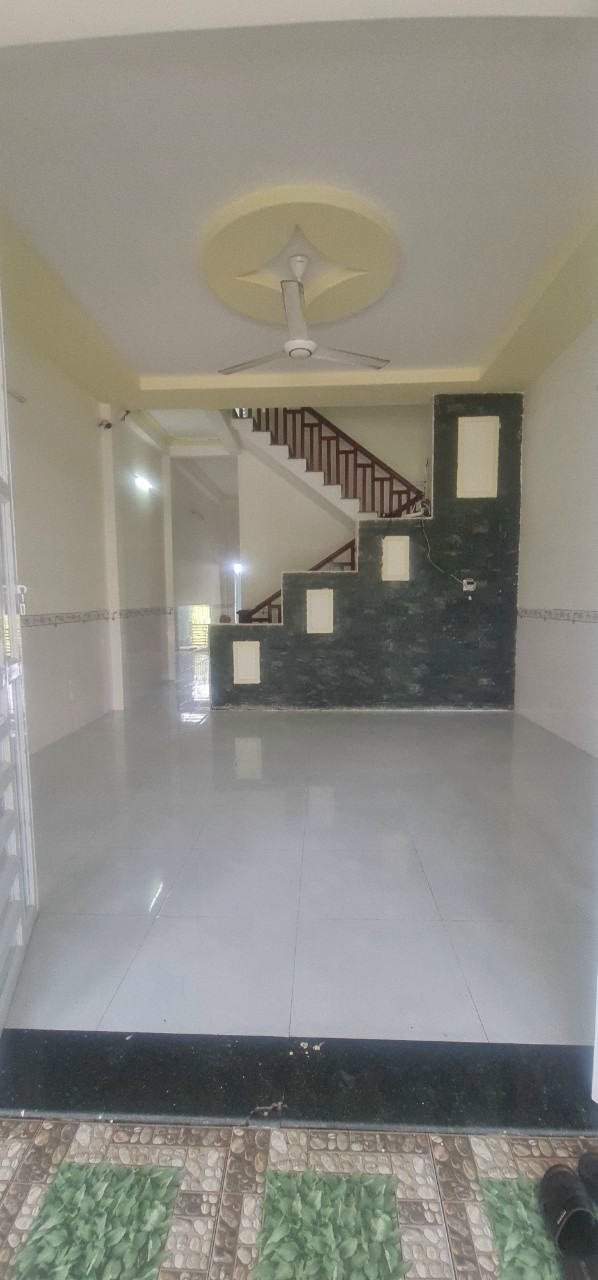 05.1316-11-03-2024. Cho Thuê Nhà 1 Trệt 1 Lầu Hồng Loan Cái Răng