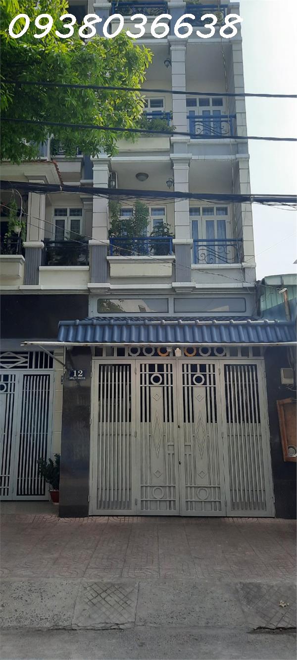 Chính chủ cần bán nhà 1 trệt 3 lầu tại quận Tân Phú HCM.