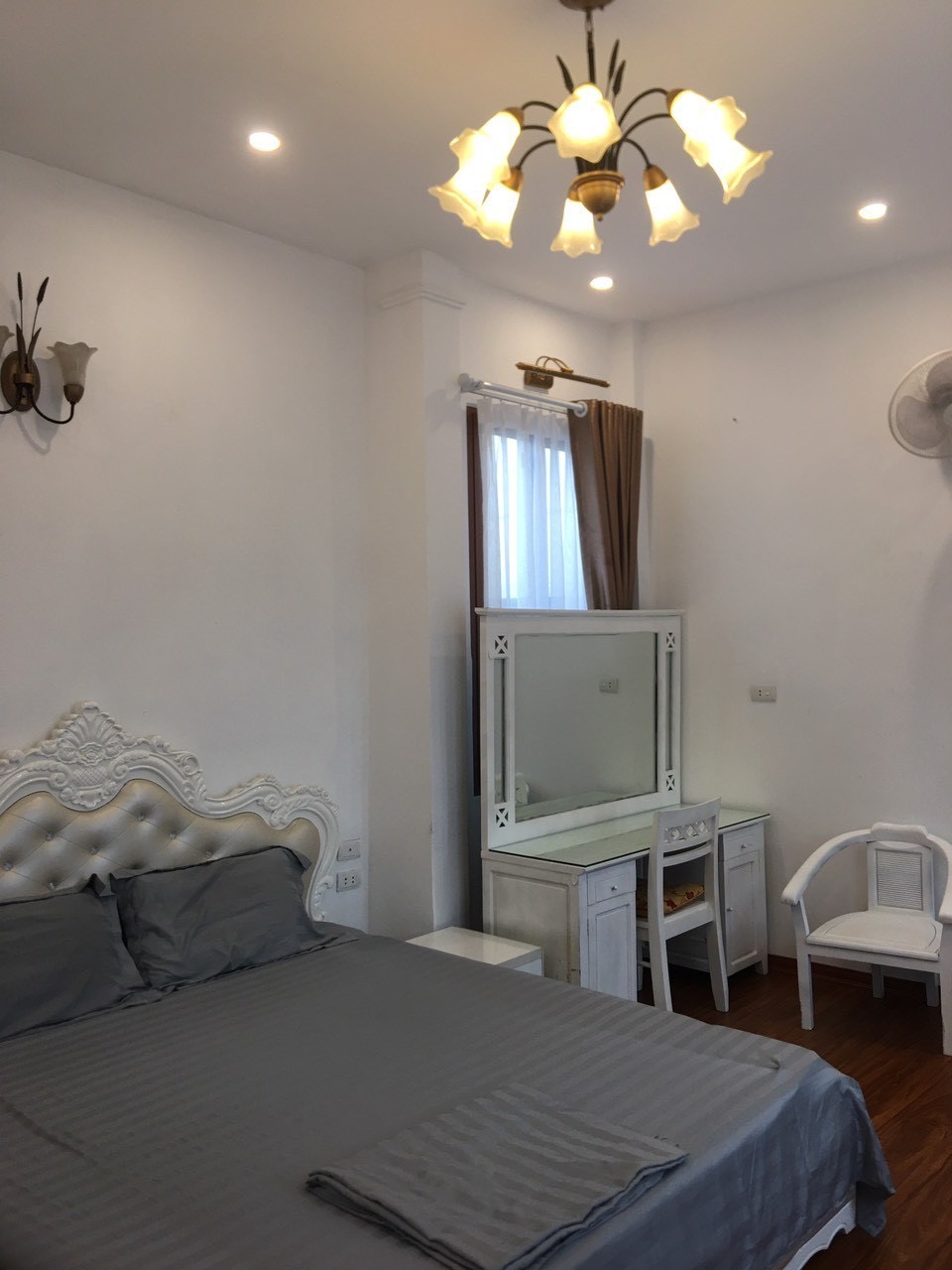 Cho Thuê PHÒNG 302 - KHÉP KÍN - GIANG VĂN MINH, BA ĐÌNH