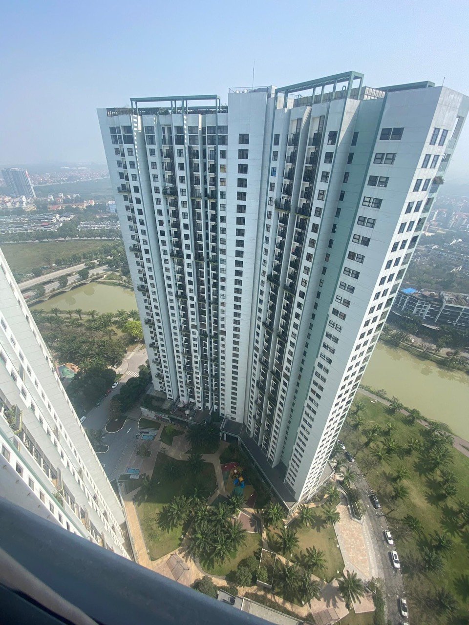 **CHÍNH CHỦ CHO THUÊ CHUNG CƯ LAKE 1 ECOPARK - VĂN GIANG - HƯNG YÊN**