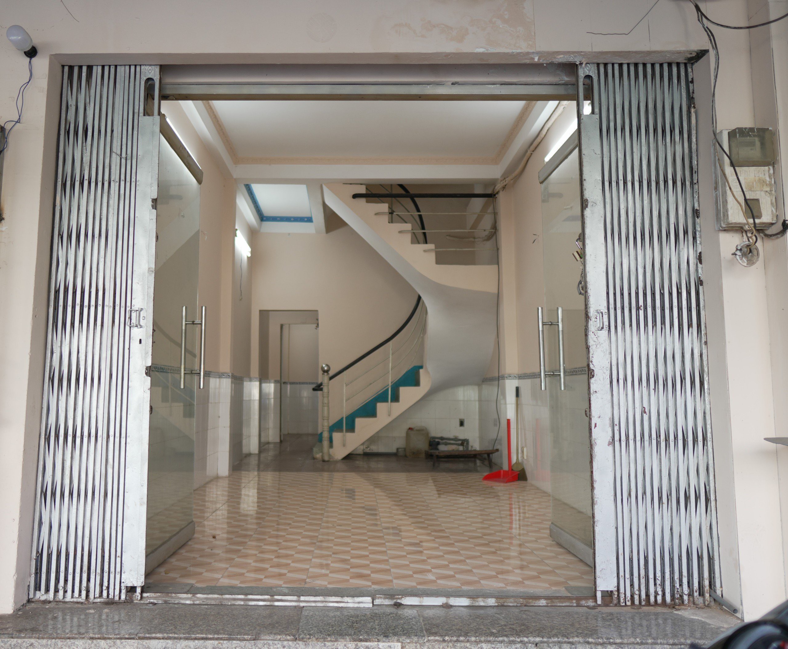 CHÍNH CHỦ CHO THUÊ NHÀ NGUYÊN CĂN TẠI TP HỒ CHÍ MINH