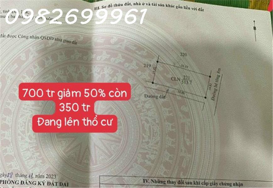 700 triệu giờ chỉ bán 350 triệu sát bên ủy ban xã phú xuân krong năng, đường bê tông