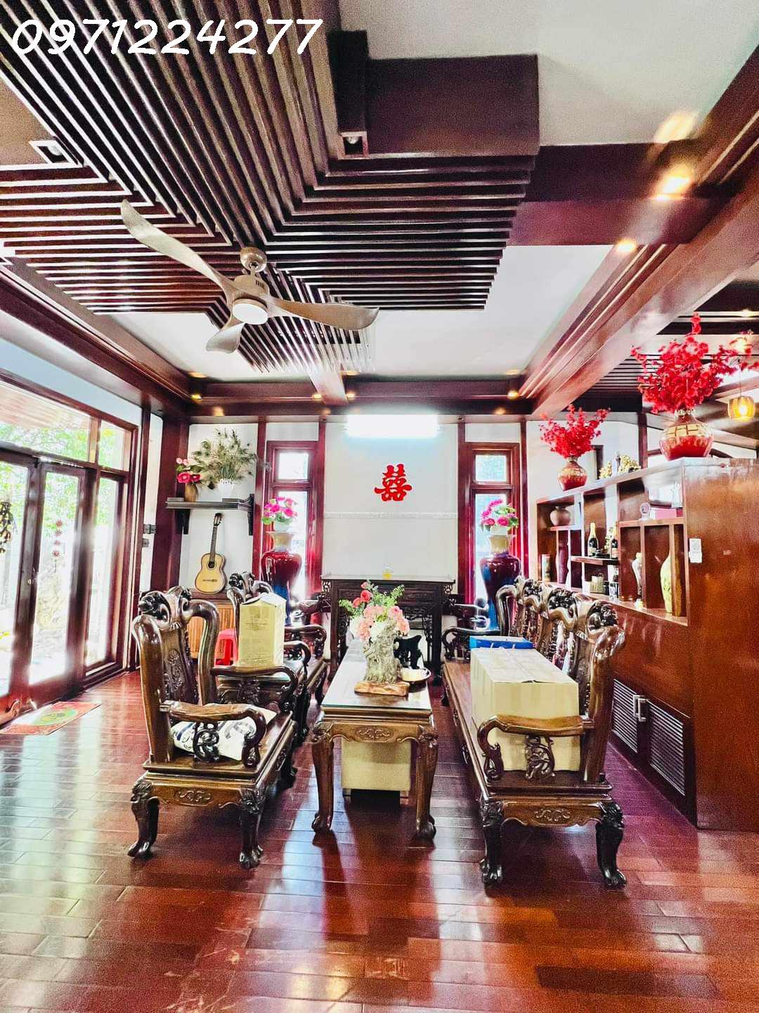 CẦN BÁN BIỆT THỰ PHẠM VĂN ĐỒNG - VEN SÔNG SÀI GÒN - 290M2 ( 20 X 22 ) 5 TẦNG + 6PN MASTER - GARA Ô TÔ