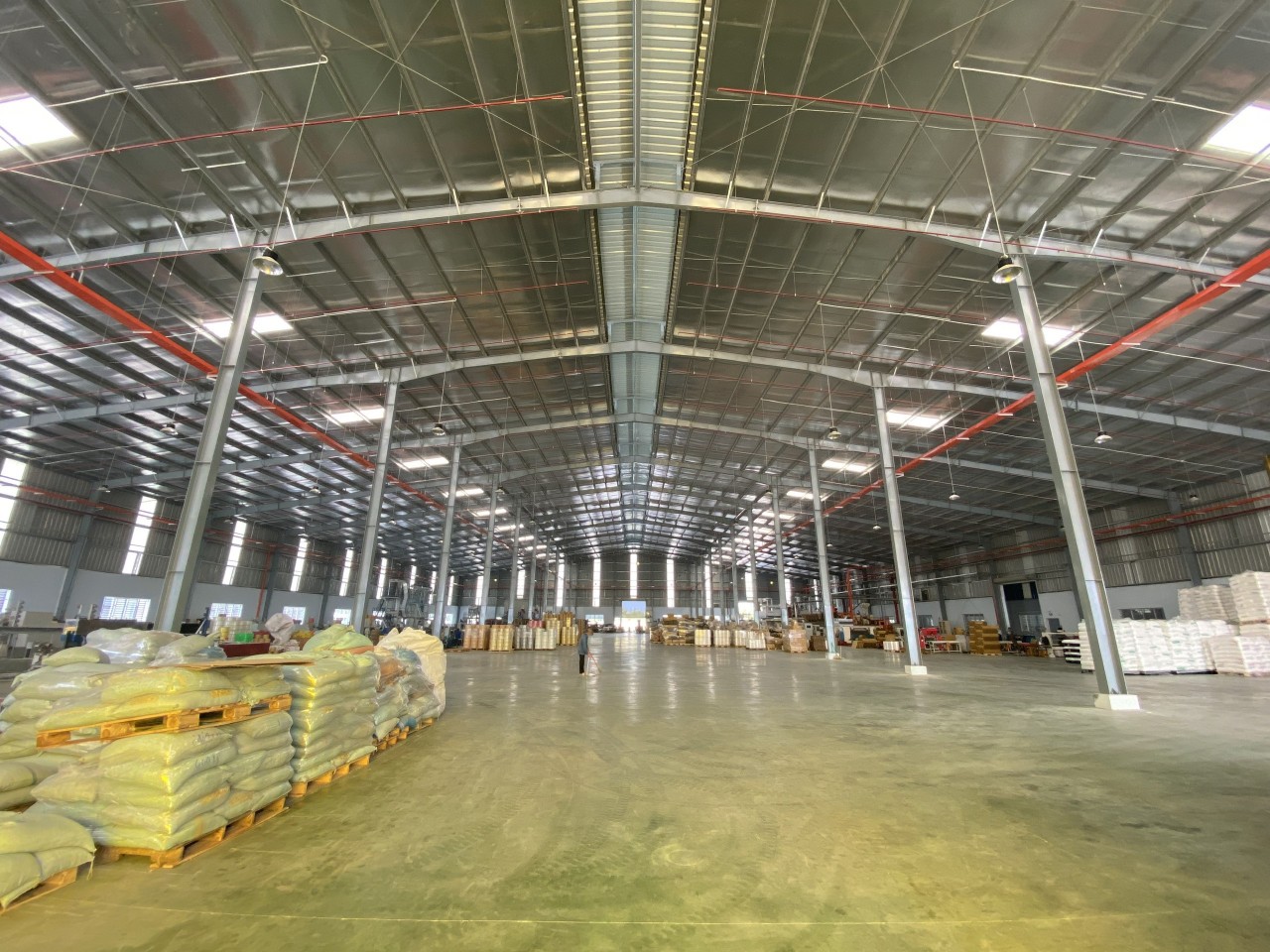 * HÓT HÓT CẦN SANG NHƯỢNG GẤP NHÀ XƯỞNG KCN ĐỨC HÒA LII, XÃ ĐỨC LẬP HẠ, H. ĐỨC HÒA, T. LONG AN