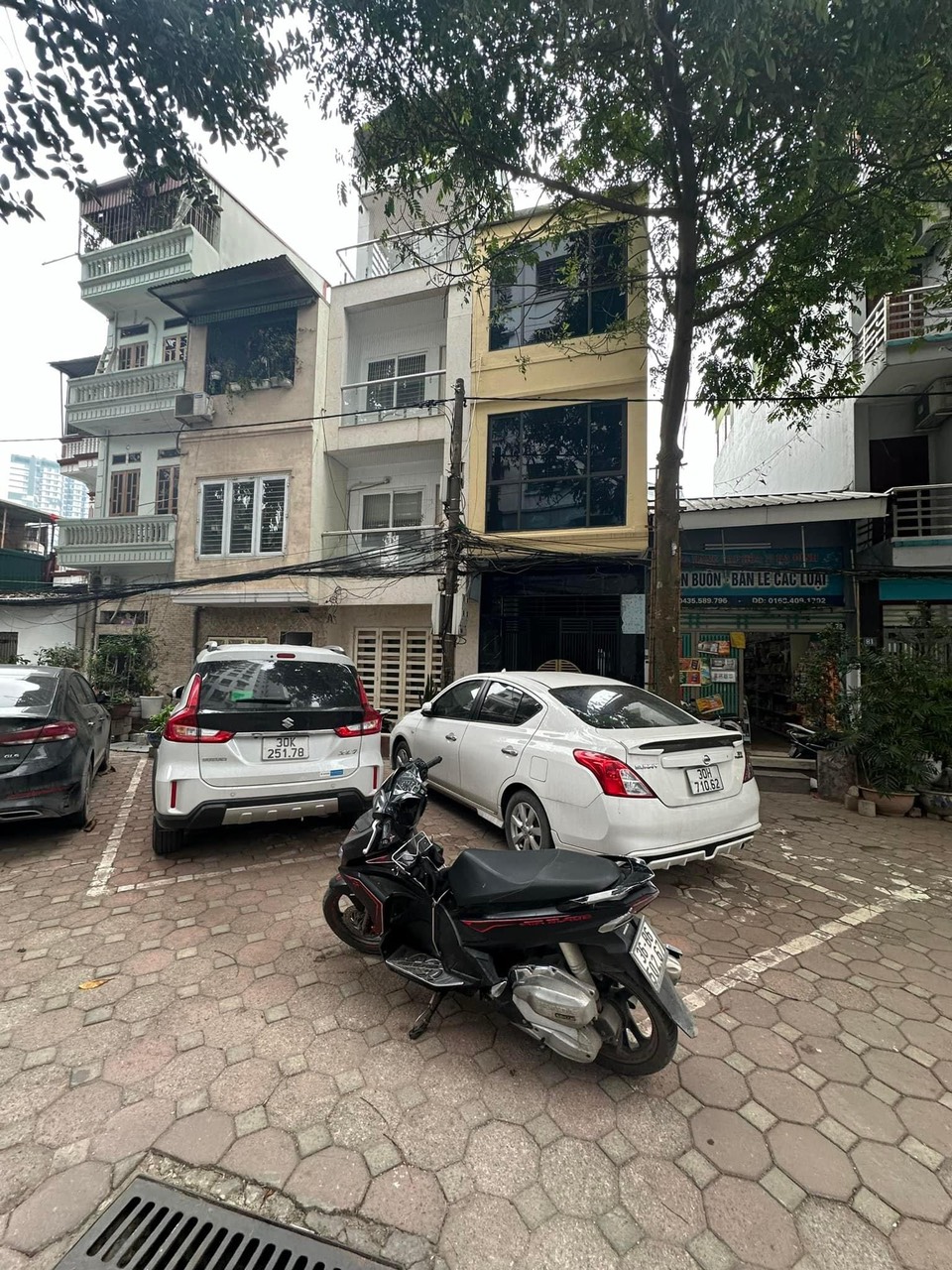 Bán nhà Hạ Đình - Ô Tô đỗ cửa - Nhà đẹp ở ngay