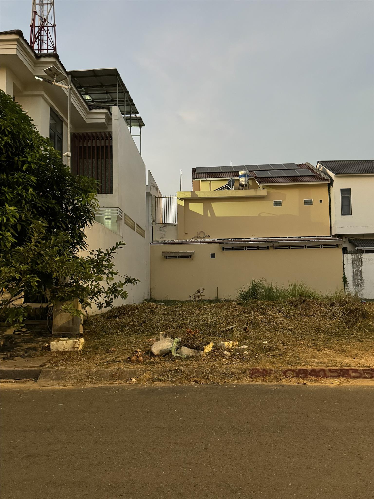 GẤP! Chính Chủ Bán Nền Biệt Thự Vị Trí Đắc Địa Tại KDC Nam Long, Cái Răng, Cần Thơ