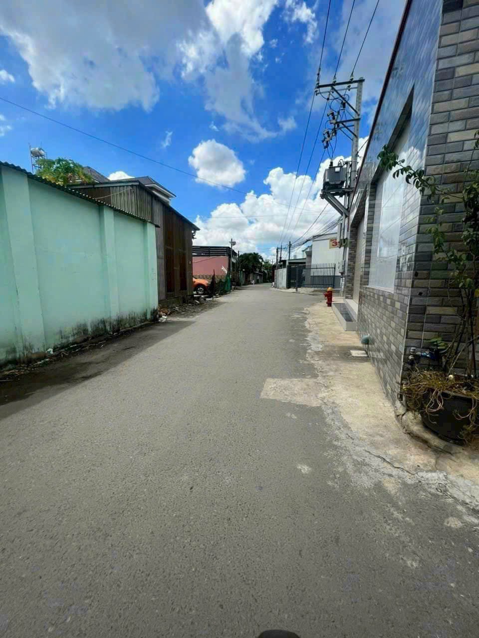 Bán đất MT kinh doanh 80m2 SHR thổ cư đường ô tô (P. Tân Vạn)