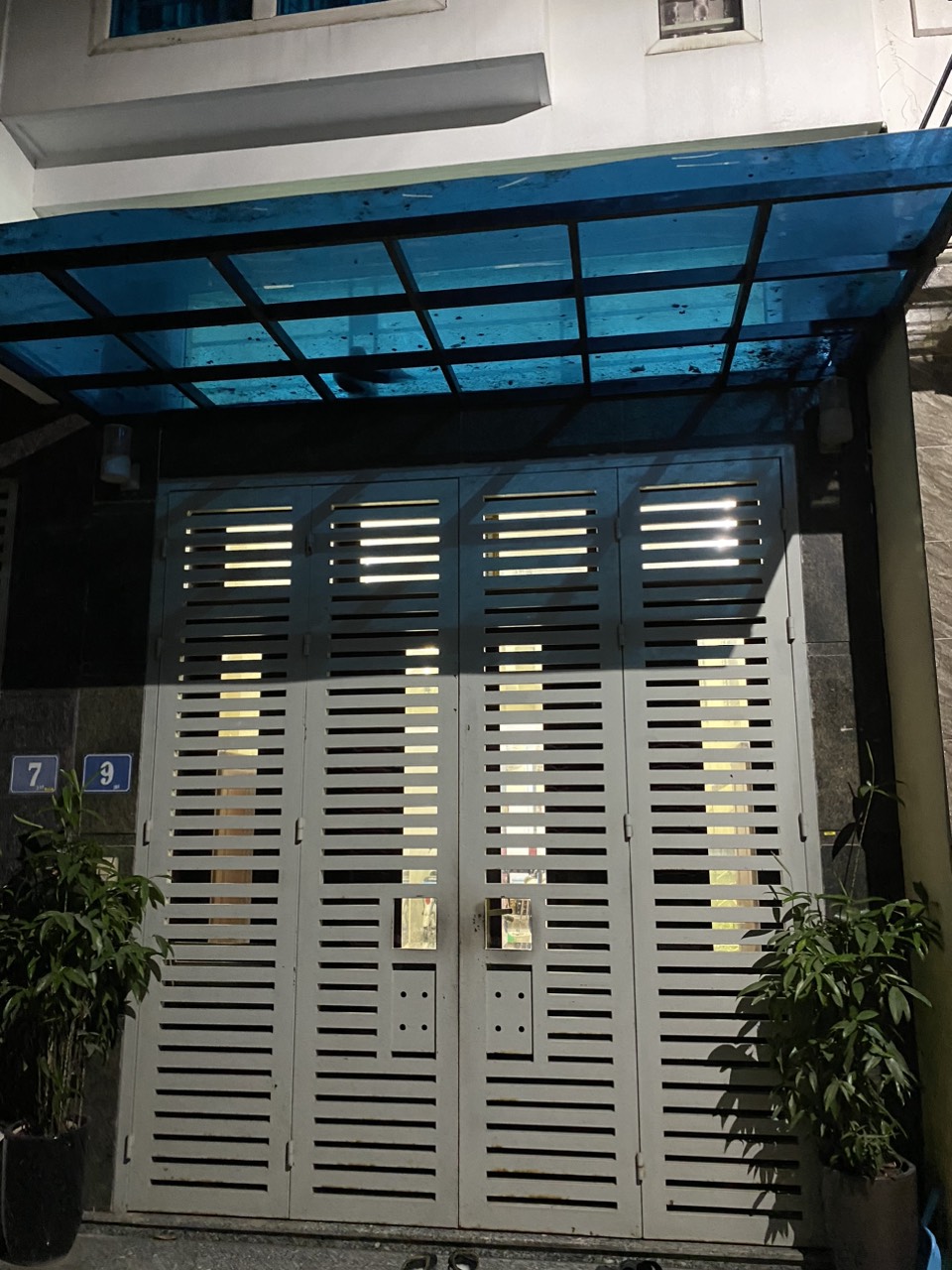 Bán nhà, đất có sổ đỏ chính chủ 4 tầng diện tích sử dụng 35m2/sàn tại phúc diễn