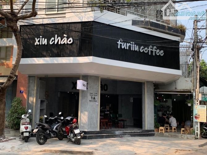 GIÁ CẮT LỖ - Bán nhà lô góc 2 tầng 72m2, mặt tiền trung tâm Nha Trang (có thương lượng)