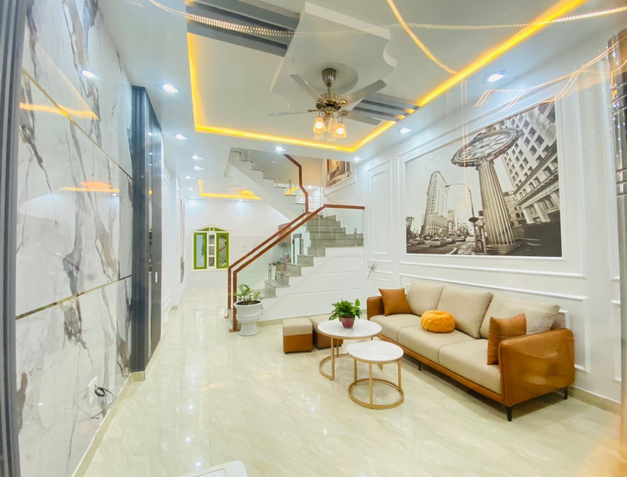 Bán nhà ngõ 273 Thiên Lôi, diện tích 45m 3 tầng GIÁ 2.45 tỉ gần ngã tư Phúc Tăng