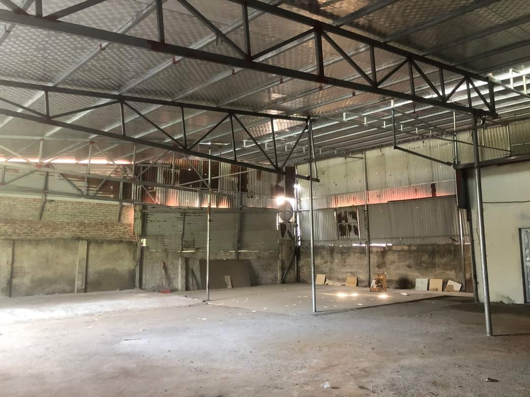 Cho thuê kho xưởng, tại Tả Thanh Oai, gần cầu Tó, Thanh Trì ,Hà Nội, điện 3fa , nước sạch đầy đủ, giá rẻ