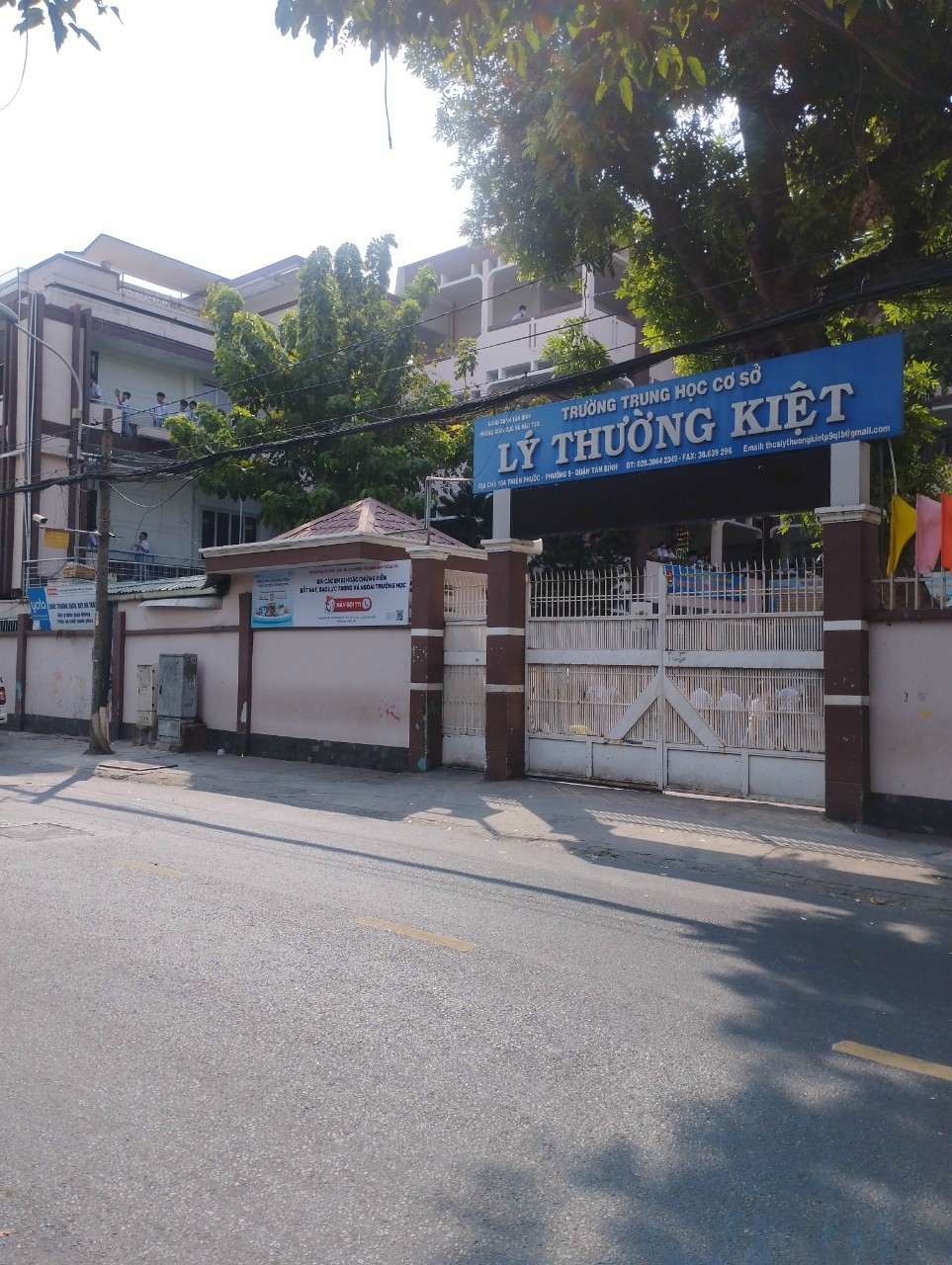 Bán Nhà Lý Thường kiệt - Ngay Quận 10 - 5x18m2 - HXH 2 tầng