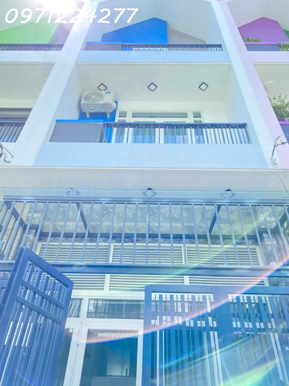 BÁN NHÀ GẦN - VẠN PHÚC CITY- HIỆP BÌNH PHƯỚC - THỦ ĐỨC - DT: 69M2 ( 4 X 17.3 ) 4 TẦNG+ 4PN + 6WC - HOÀN CỒNG ĐỦ