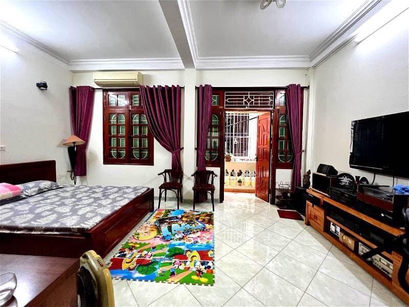 Bán nhà ngõ154 Nguyễn V Cừ Long Biên 60m 5T oto ,KD, nhỉnh 6,5 tỷ .