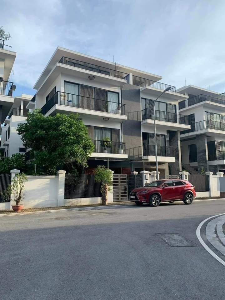 Bán Gấp! Biệt Thự EDEN ROSE Thanh Liệt 140m x 4T, Mt 9m. Giá 22.5 tỷ.