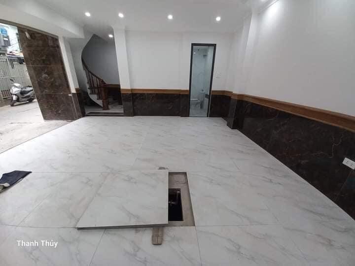 GẤP 7T THANG MÁY NGÕ 68 CẦU GIẤY, 46M(T2:52M), MT 12M, LÔ GÓC,Ô TÔ TRÁNH, KD, GIÁ 13,4 TỶ